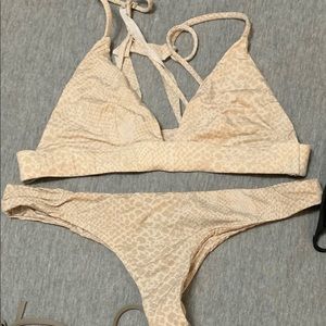 acacia swimwear Swim - SOLD 🌸🌸🌸 acacia swimwear Swim - SOLD 🌸🌸🌸